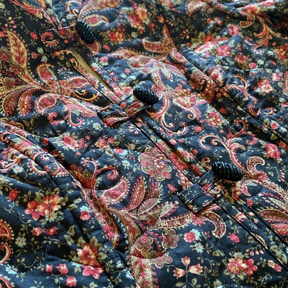 Vintage Quilted Tapestry Structured Jacket With Button Closure Size Small - Picture 14 of 15